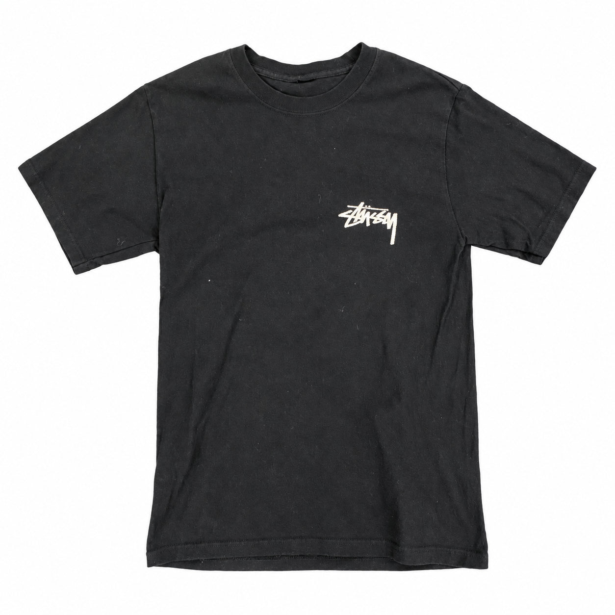 black-stussy-tee-flat-lay-1.webp