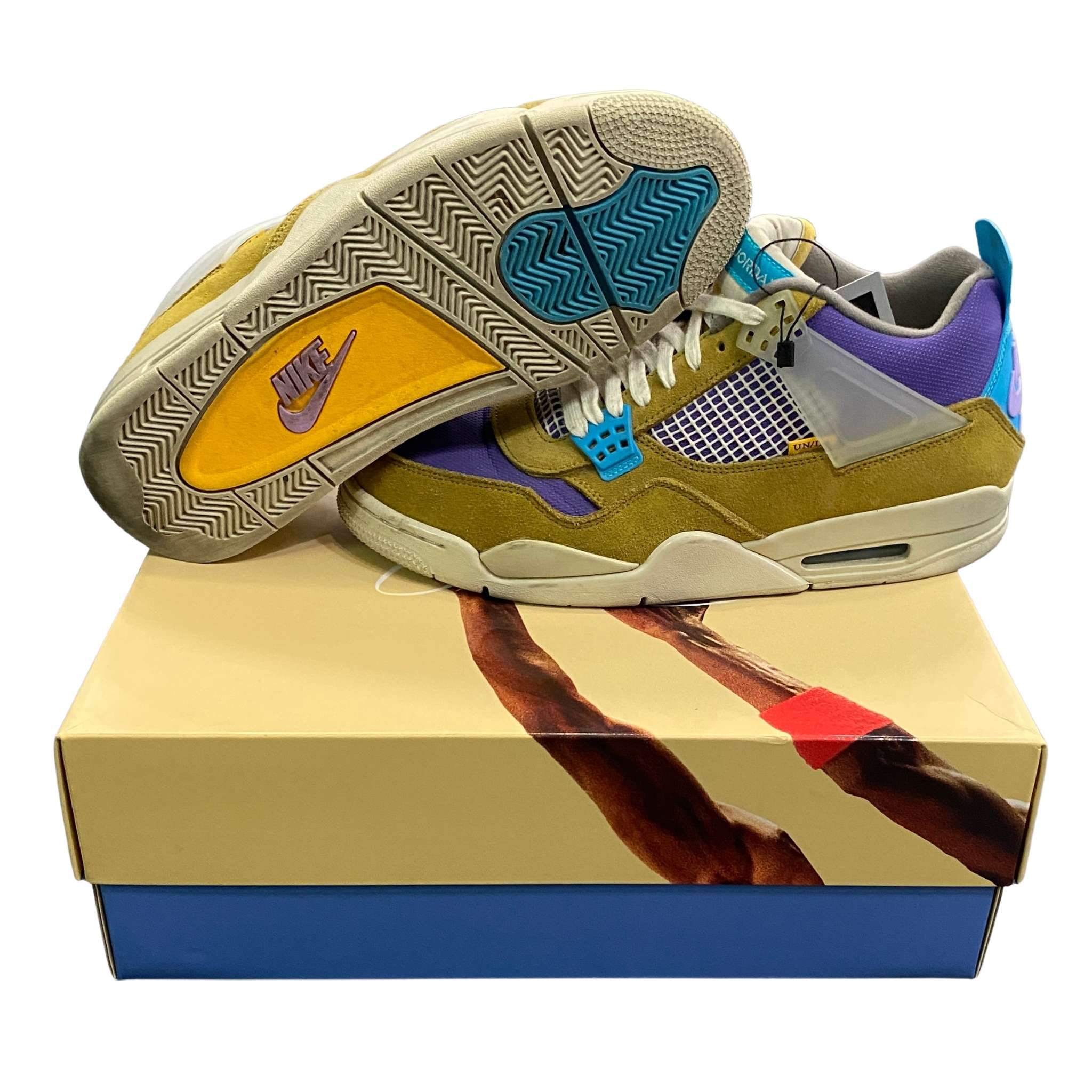 Jordan 4 x Union Desert Moss (USED)